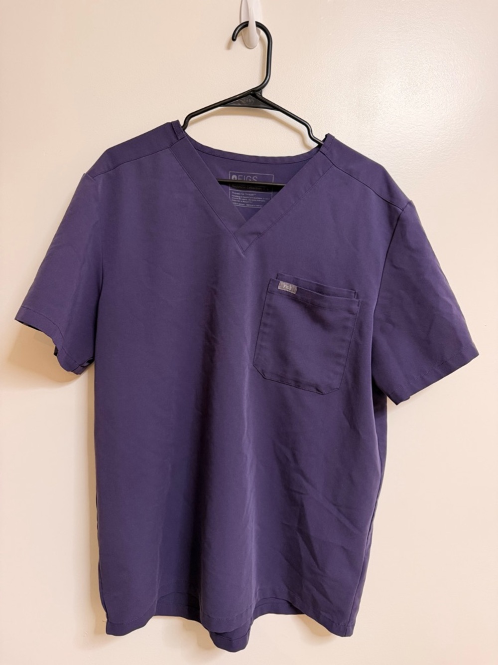 FIGS Men’s Scrub Set